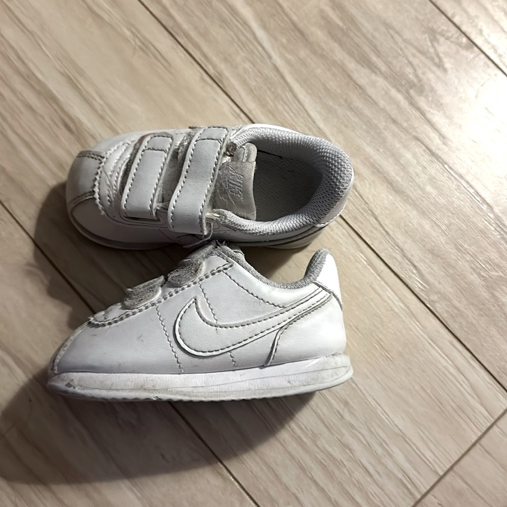 Good used condition Baby/Walker Nike Cortez Shoes 5C